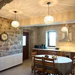 Agia Sofia ένα υπέροχο καταφύγιο στο βουνό Villa