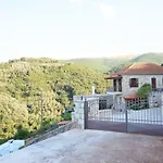 Agia Sofia ένα υπέροχο καταφύγιο στο βουνό *