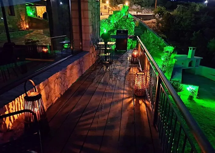 Villa Agia Sofia ένα υπέροχο καταφύγιο στο βουνό *